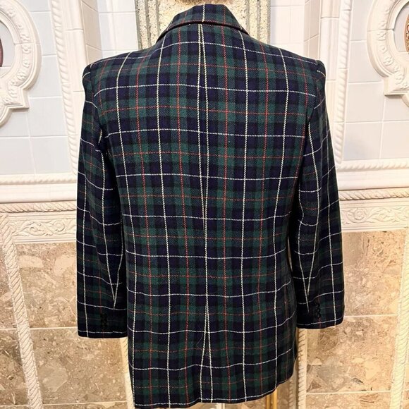 White Stag. Size 14. Wool Poly. Navy Green Tartan Plaid. Lined. L - Picture 2 of 5